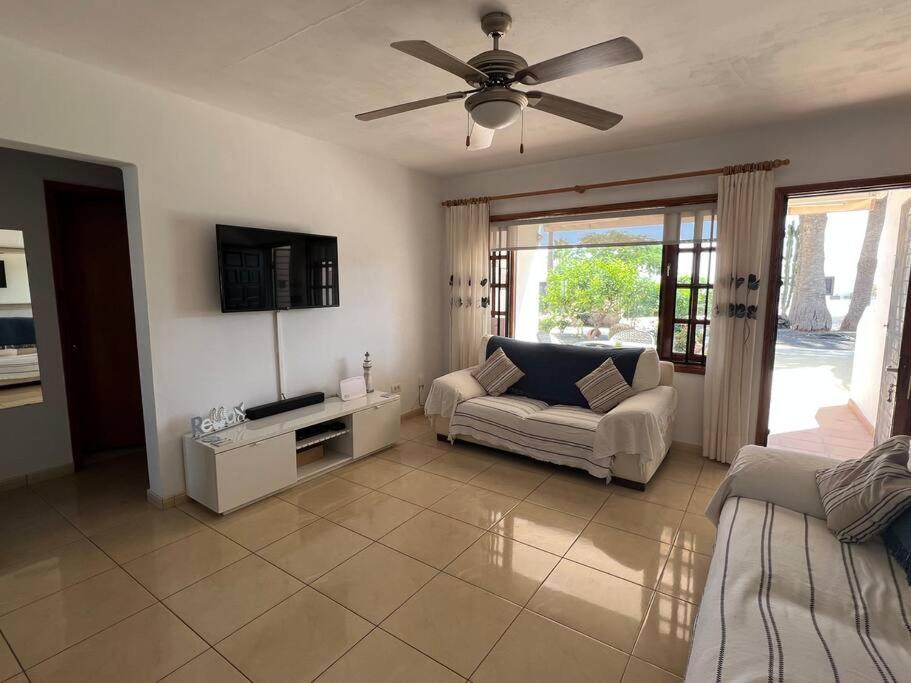 Casa Mo, 2 Bedroom Apartment Close To The Beach Puerto del Carmen  Eksteriør bilde