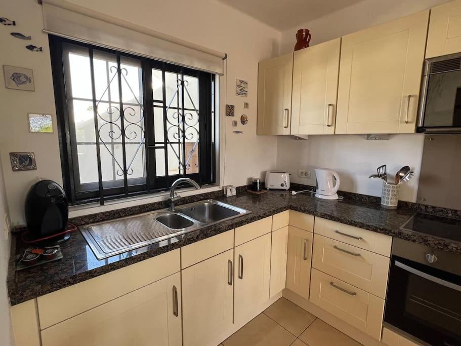 Casa Mo, 2 Bedroom Apartment Close To The Beach Puerto del Carmen  Eksteriør bilde